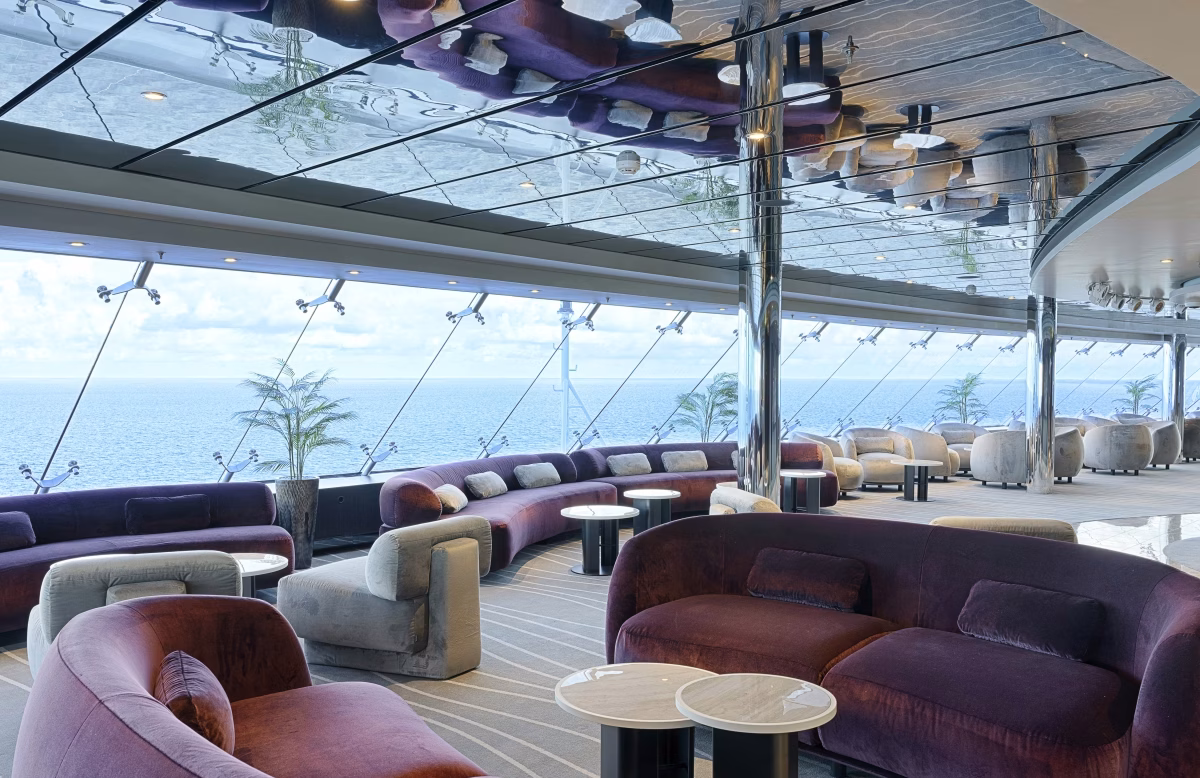 1766413202-msc-magnifica-s-top_sail_lounge Top Sail Lounge presso l'MSC Yacht Club
